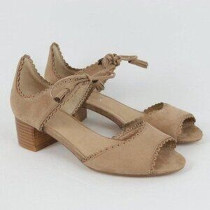 Chelsea Crew Casino Women's Size 39 Tan Vegan Suede Tie Closure Heeled Sandals